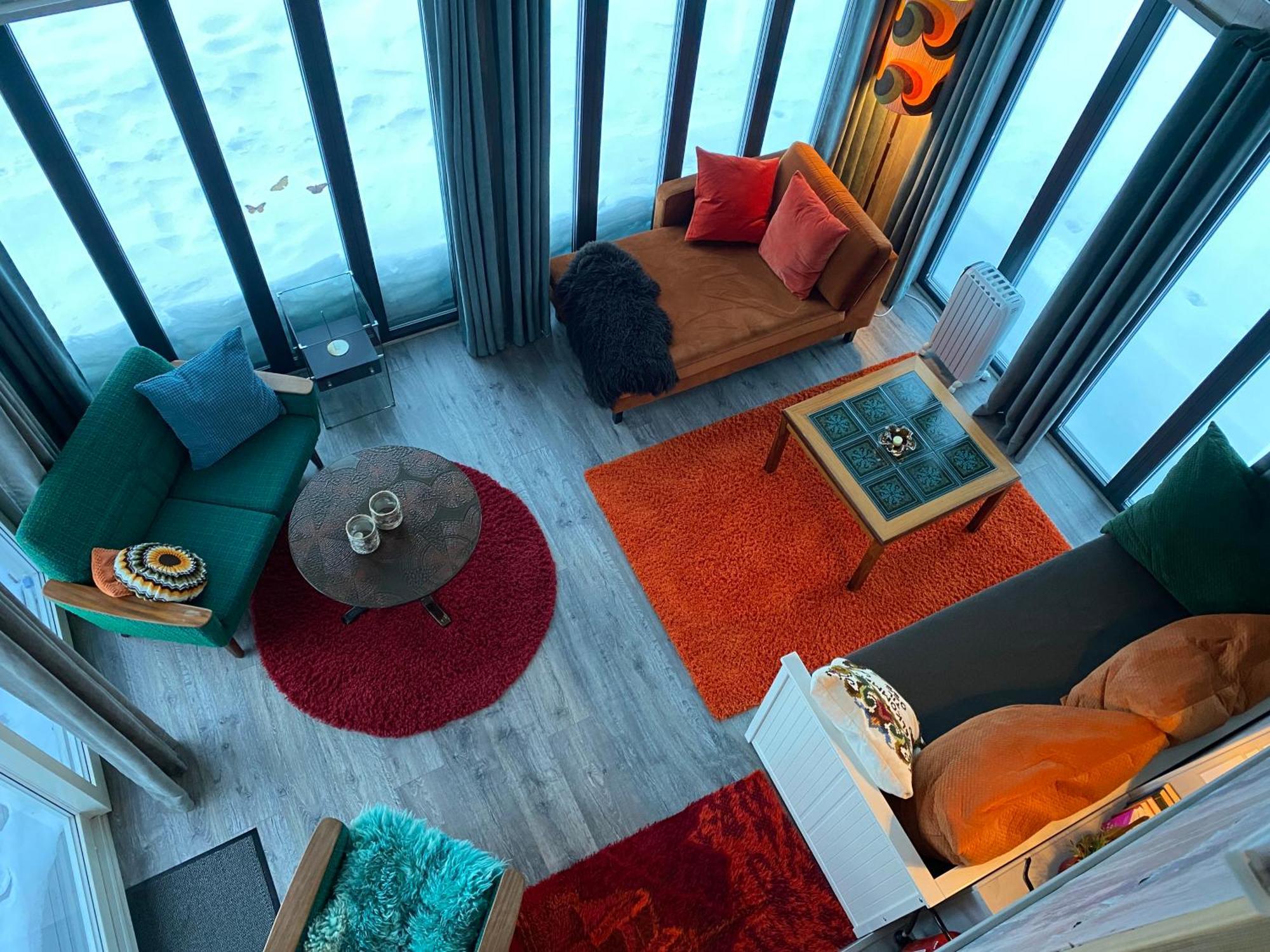 Nice Little House Right By The Sea, Stunning View Rensa エクステリア 写真